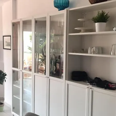 Apartment Caronte *
