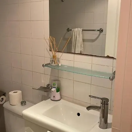 Caronte Apartment *